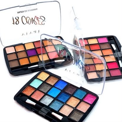 Paleta de sombras Vivai 18 cores